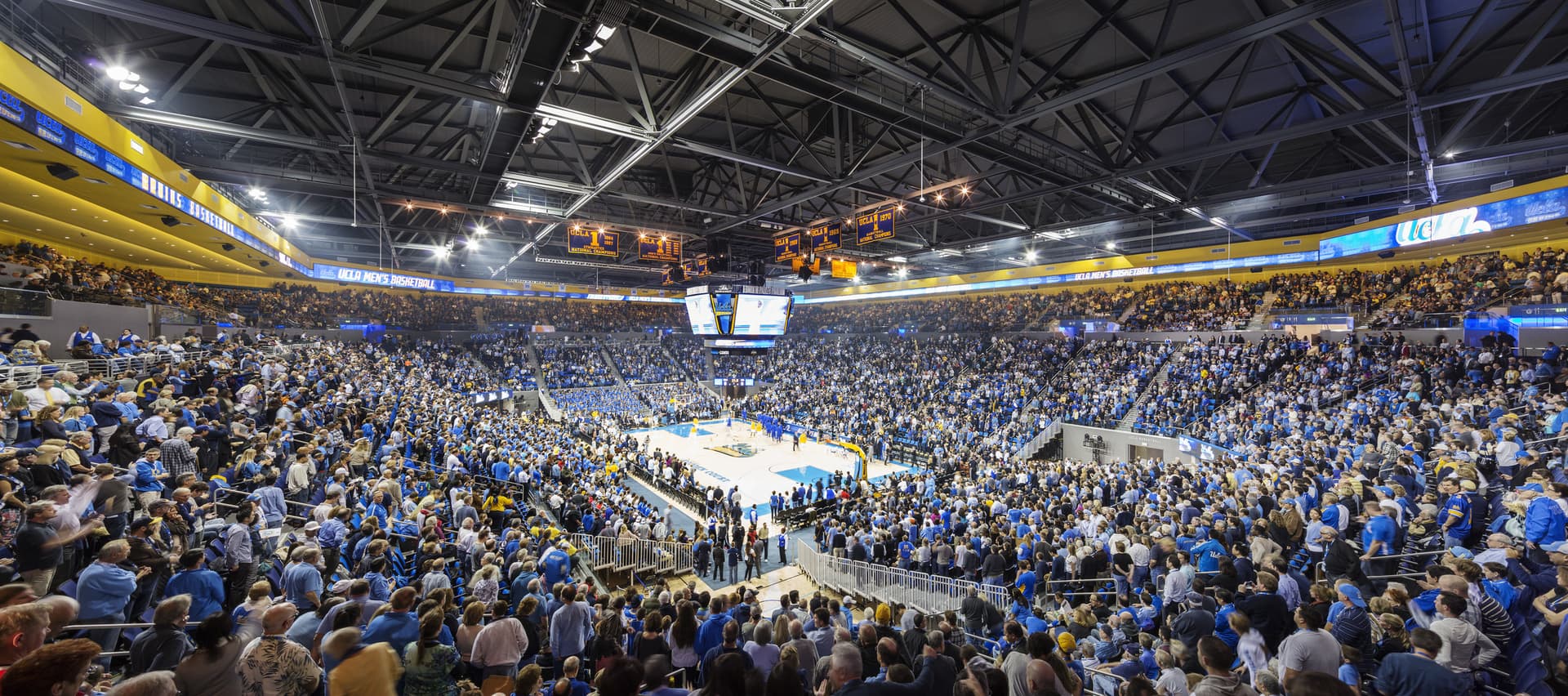 UCLA Pauley Pavilion Renovation and Expansion
Los Angeles, California
Architects - NBBJ
UCLA, Pauley Pavilion, basketball, stadium, sport, NBBJ, renovation, spectator, graphics, signage, glass, terracotta