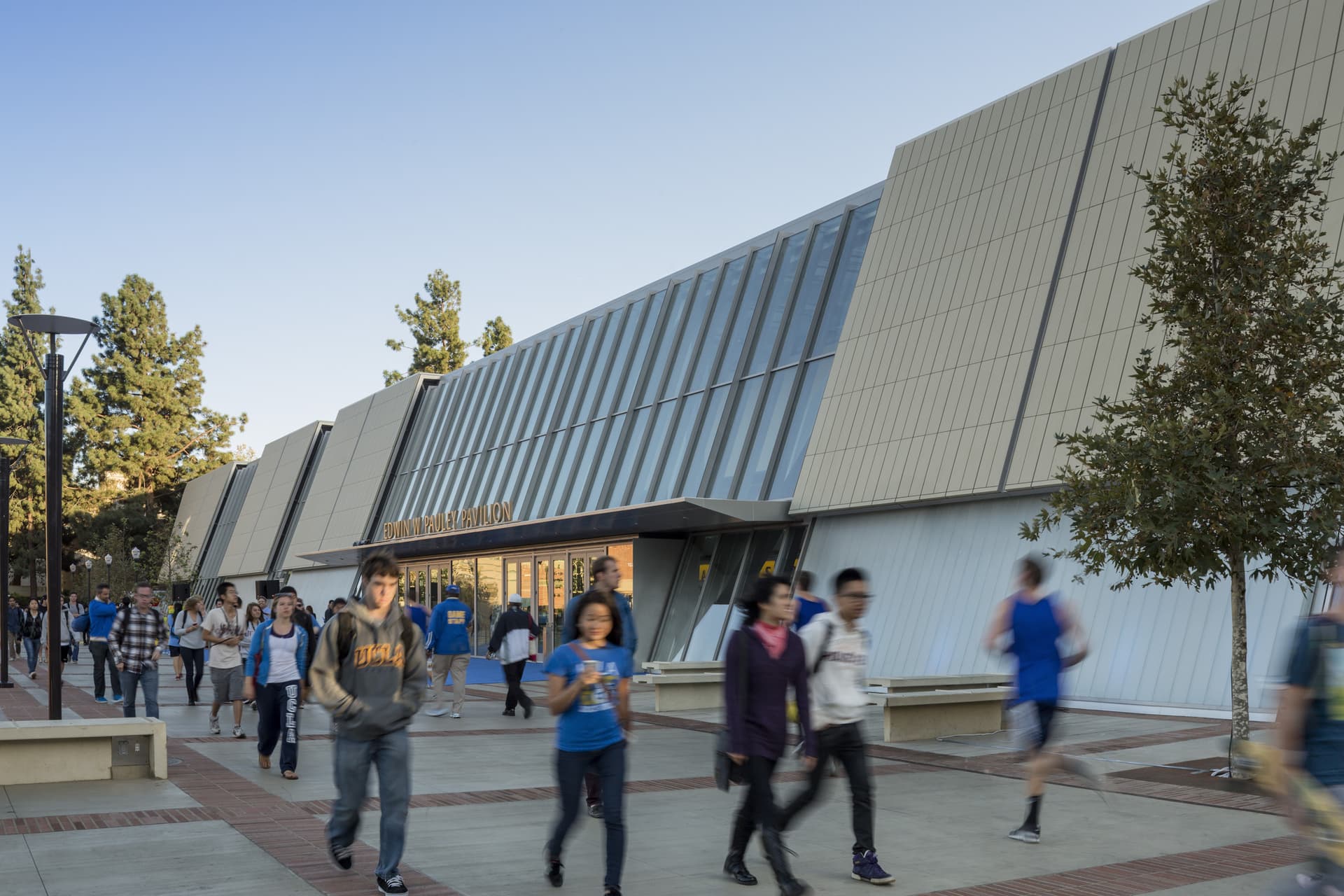 UCLA Pauley Pavilion Renovation and Expansion
Los Angeles, California
Architects - NBBJ
UCLA, Pauley Pavilion, basketball, stadium, sport, NBBJ, renovation, spectator, graphics, signage, glass, terracotta