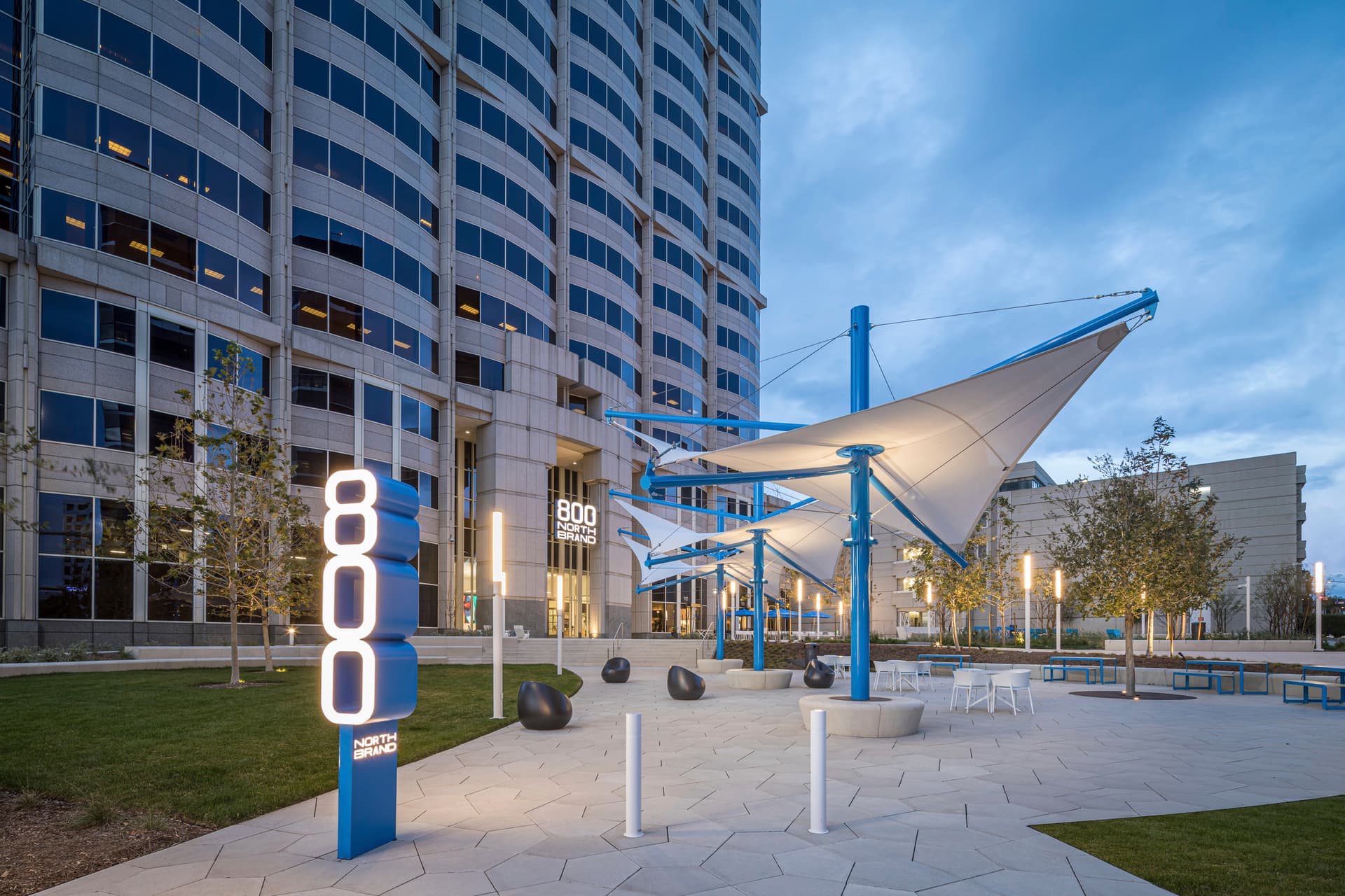 800 North Brand, CA, ESI Design, Glendale, NBBJ Studio, architectural photographer, beacon capital partners, caleb tkach, california, work space